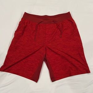 Lululemon THE Shorts - Lg - Lined